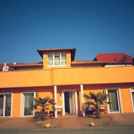Villa Toscana ชไตอาร์ ภายนอก รูปภาพ