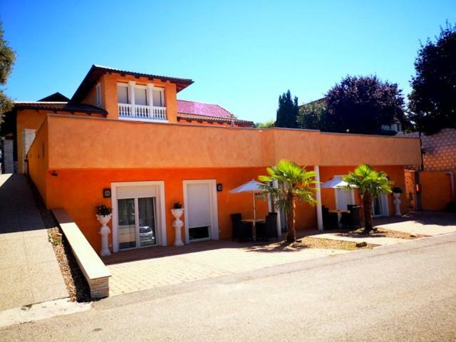 Villa Toscana ชไตอาร์ ภายนอก รูปภาพ